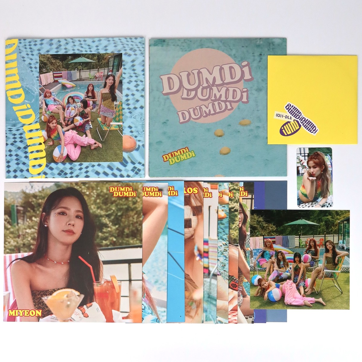 アイドゥル Dumdi Dumdi (Day Ver.) G)I-DLE - DUMDi DUMDi [Single Album] - K PLACE