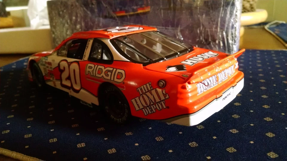 1999 Tony Stewart SelectNet Elite Orange Home Depot 1/24 ROOKIE S249903308-1 - Image 4 of 4