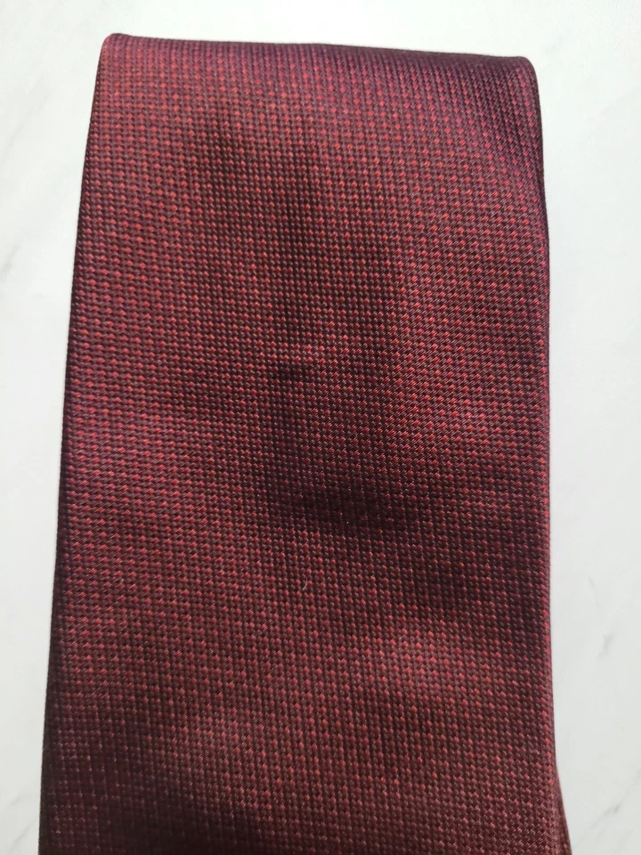 Corbata roja 100 % seda portafolio PERRY ELLIS Portfolio para hombre con patrón texturizado EE. UU. Foto 2 de 4