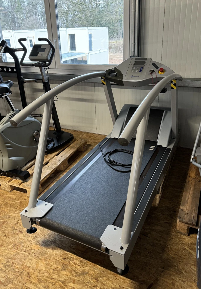 ERGOFIT 3000 MED Profi Laufband Trac KGG Therapie GYM - Physio generalüberholt - Bild 2 von 4