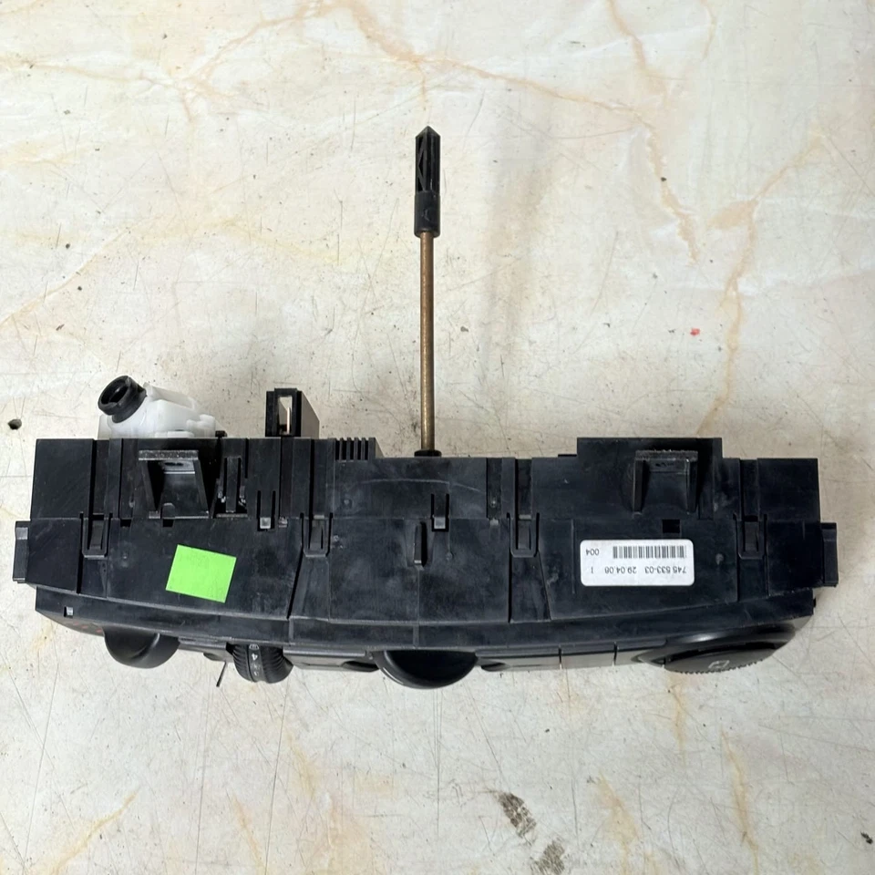 MERCEDES SPRINTER W906  HEATER CLIMATE CONTROL PANEL A9068300485KZ - Image 3 of 4