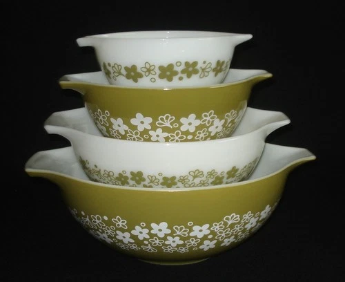 PYREX - 4 White & Green SPRING BLOSSOM GREEN Cinderella Mixing, Nesting Bowl Set