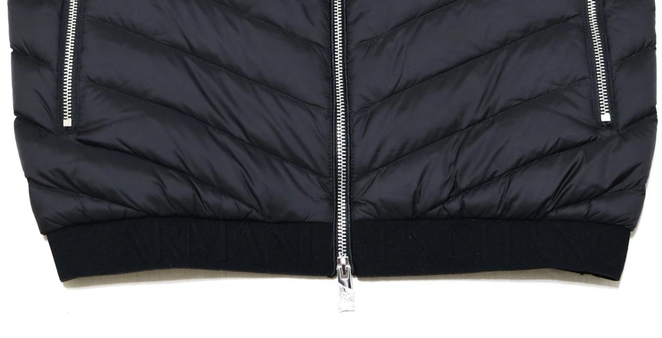 Armani Exchange Men 2 Way Zip Lightweight Outerwear Vest size XS new with tag - Image 3 of 4