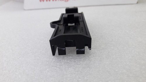 supporto guida slitta in plastica MOPAR JEEP COMPASS II(MP) 68244425AA - Foto 7 di 12