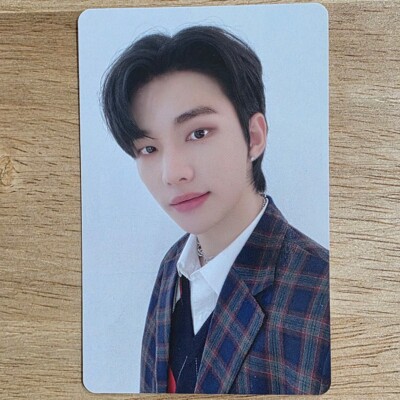 Hyunjin Photocard Stray Kids Holiday Special Single Christmas EveL