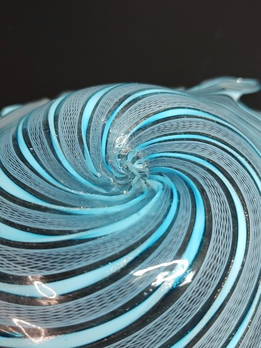 MURANO Zanfirico Latticino Blue White Twist Swirl Ribbon Ruffled Leaf Bowl 5" - Picture 11 of 11