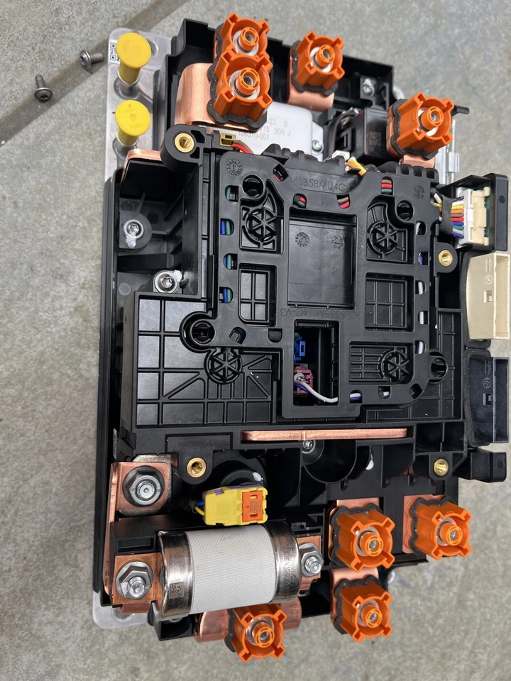 BMW High Voltage Battery SME i4 i5 i7 iX iX1 iX2 iX3 HV pyro fuse set pyrofuse  - Image 3 of 3