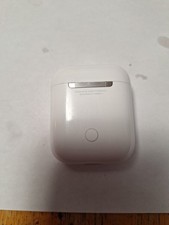 Apple Airpods Case 1st Gen 2nd Gen Lightning Charging Case Only - A1602