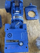 Sumitomo Cyclo LHYMS3-4A105YC-EPY1-53 Gearmotor  33.5rpm1hp 230/460v AC