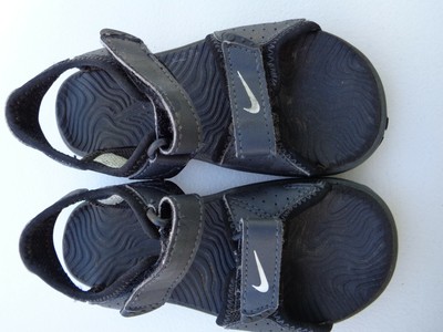 nike sandals 9c