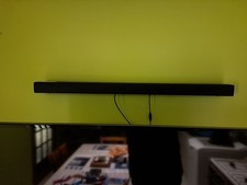 barre de son samsung + caisson de basse .noir.bon état,L 90 cm x 5 cm.