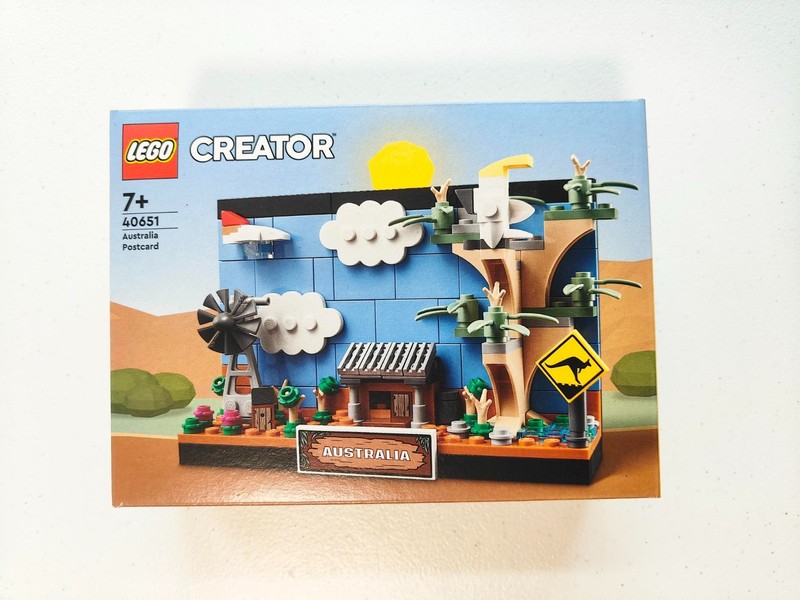 LEGO Postcard Series Creator 40651 Australia Landmark Display Set