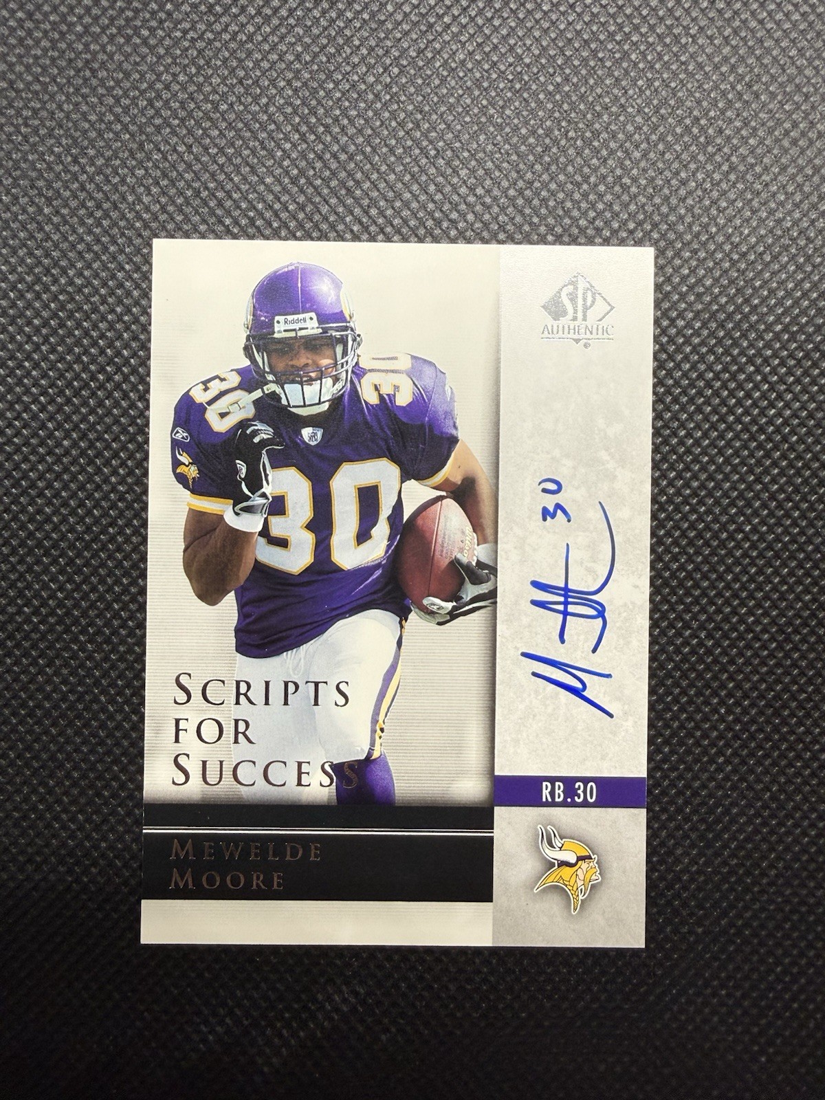 Mewelde Moore SP Authentic Scripts for Success Autograph #SSMM Base