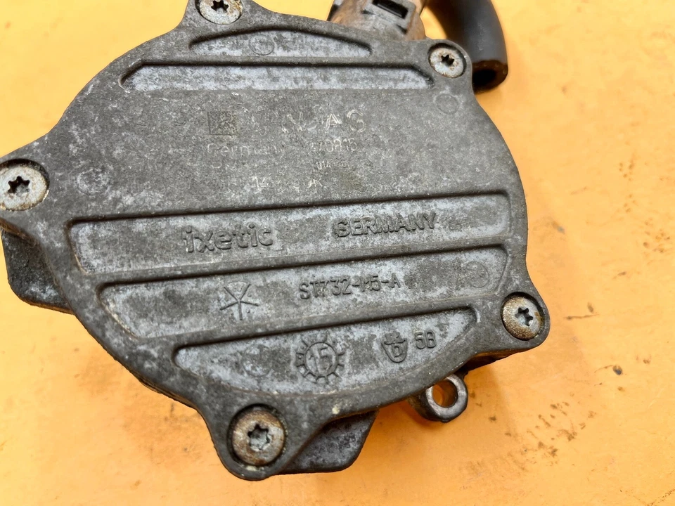 09-17 AUDI Q5 RIGHT RH PASS SIDE ENGINE BRAKE VACUUM PUMP ASSEMBLY OEM - Image 4 of 4