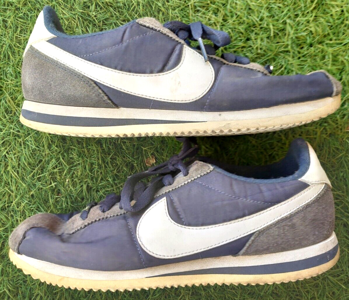 nike cortez obsidian