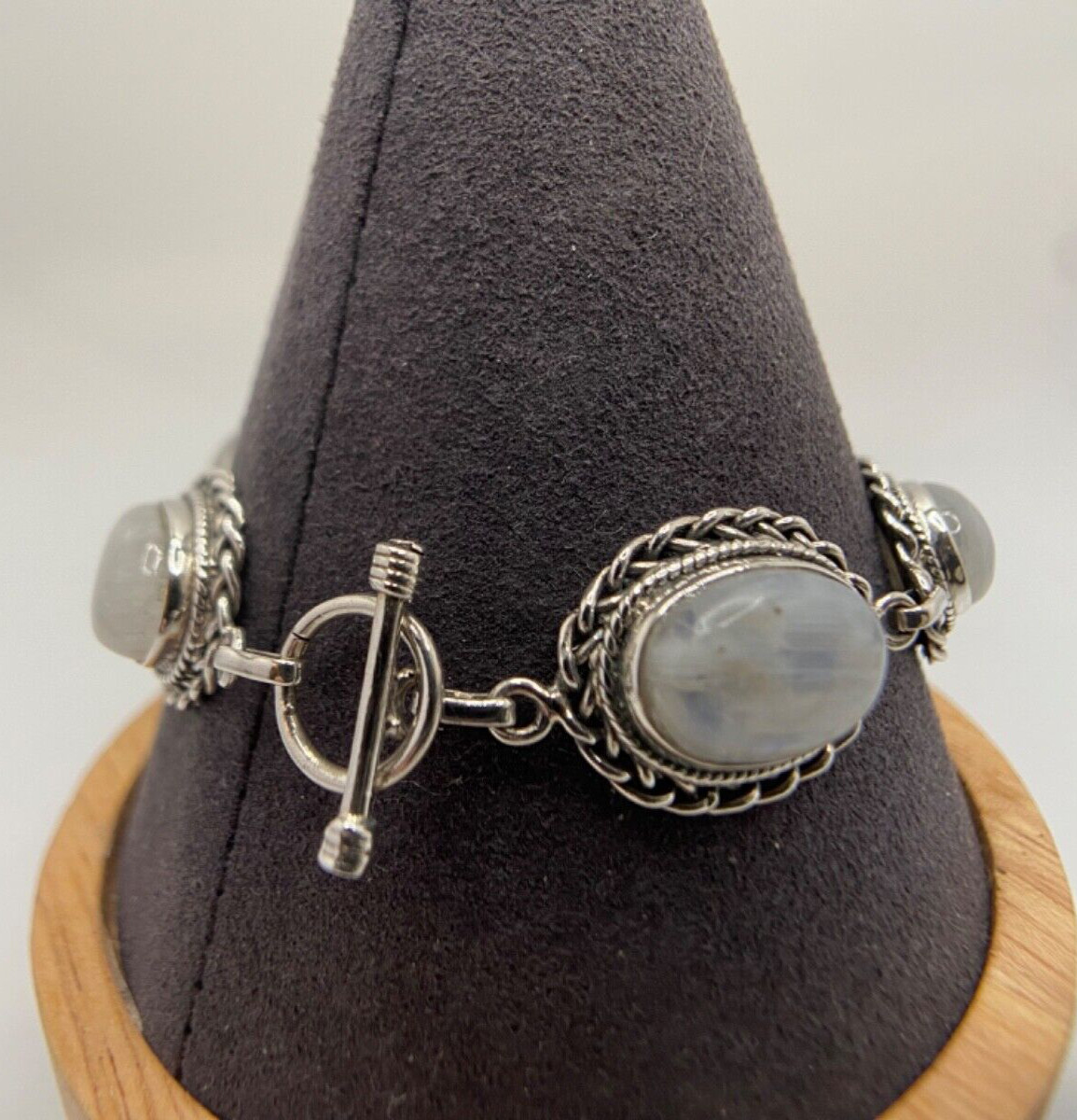 Beautiful Sterling,Multiple Moonstone Toggle Brac… - image 3