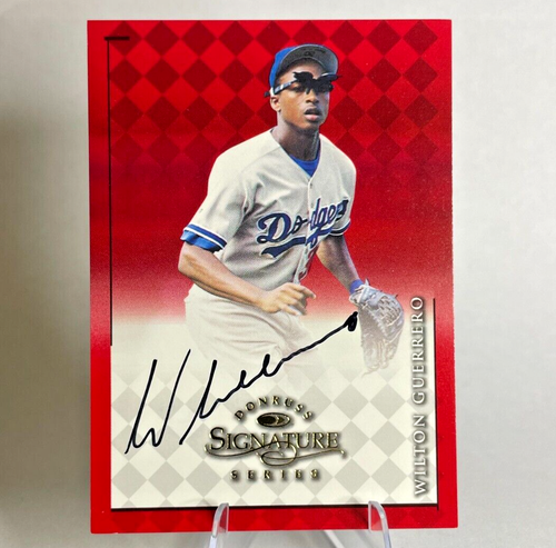 1998 Donruss Signature Autographs Wilton Guerrero - 第 1/3 張圖片