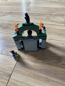 LEGO 4735 Harry Potter Slytherin Set Complete with Manual and Box