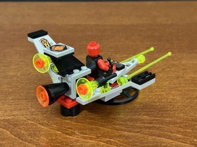 1997 LEGO 2151, 6836, 6835 Robo Raider, V-Wing Fighter, Saucer Scout - Set of 3