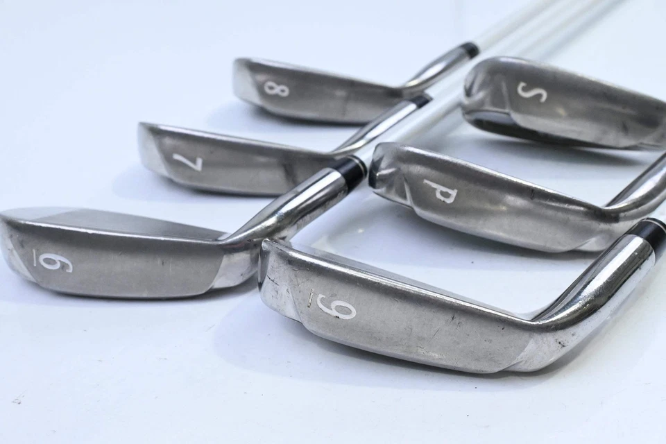 Ladies Wilson D100 Irons / 6-PW+SW / Ladies Flex UST Mamiya SL 50 Shafts - Image 4 of 4