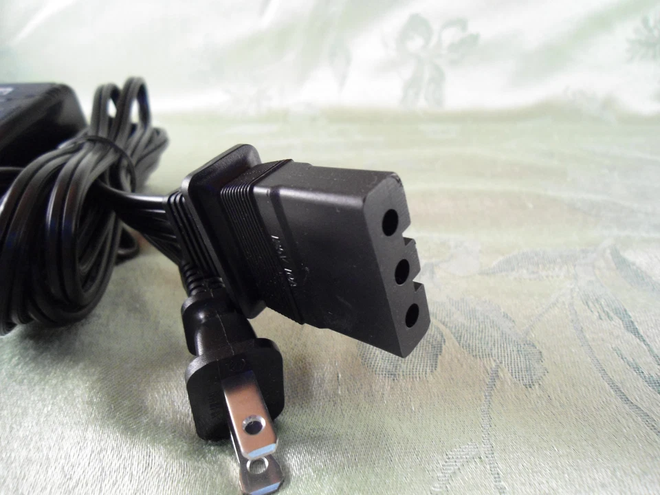 Foot Control Pedal+Cord Brother 920D,925D,934D,935D,1034D,1681,1781,2340CV,3034D - Image 2 of 4