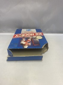 Juego Nes de Hockey sobre Hielo Nintendo Probado Aut&eacute;ntico Caja CIB Manual Caja Da&ntilde;ada