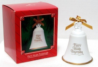1986 NEW Christmas HALLMARK Ornament FIFTH YEARS TOGETHER Porcelain QX4006 NIB