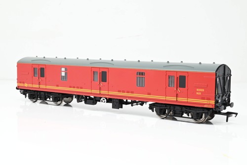 Bachmann Calibre OO 39-275 BR MK1 NJX Royal Mail Rojo No.93323 - En caja | Condition: Used