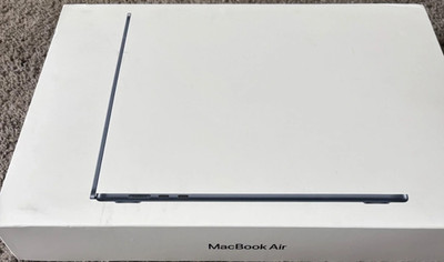 Apple MacBook Air 15-inch M5 10c CPU 8c GPU 16GB 512GB SSD Midnight MDHE4LL/A 