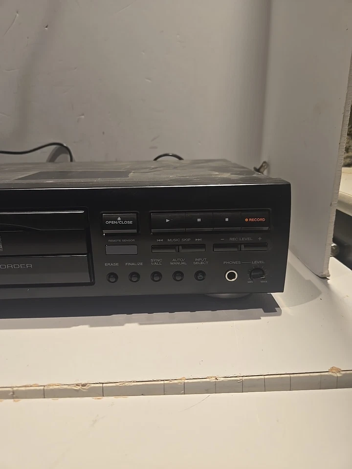 TEAC CD-RW890 Compact Disc Recorder S/PDIF, CD-R, CD-RW TESTED - Image 4 of 4