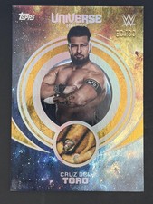 2025 Topps Universe WWE Relic Green Electric /99 #UNR-CDT Cruz Del Toro