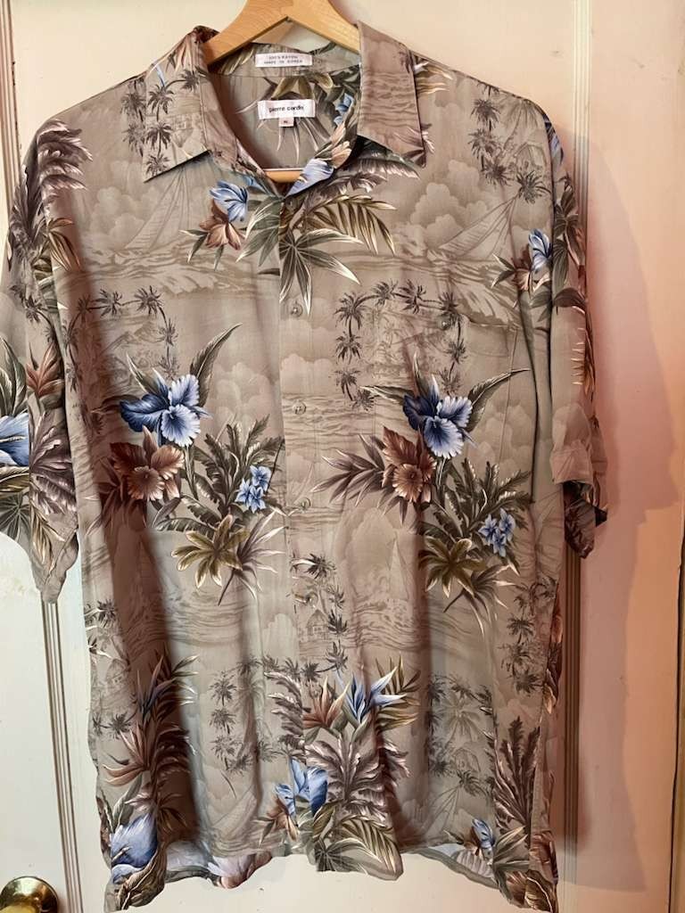 Pierre Cardin Hawaiian Camp Shirt Mens XL Short Sleeve Button Up Pocket Rayon