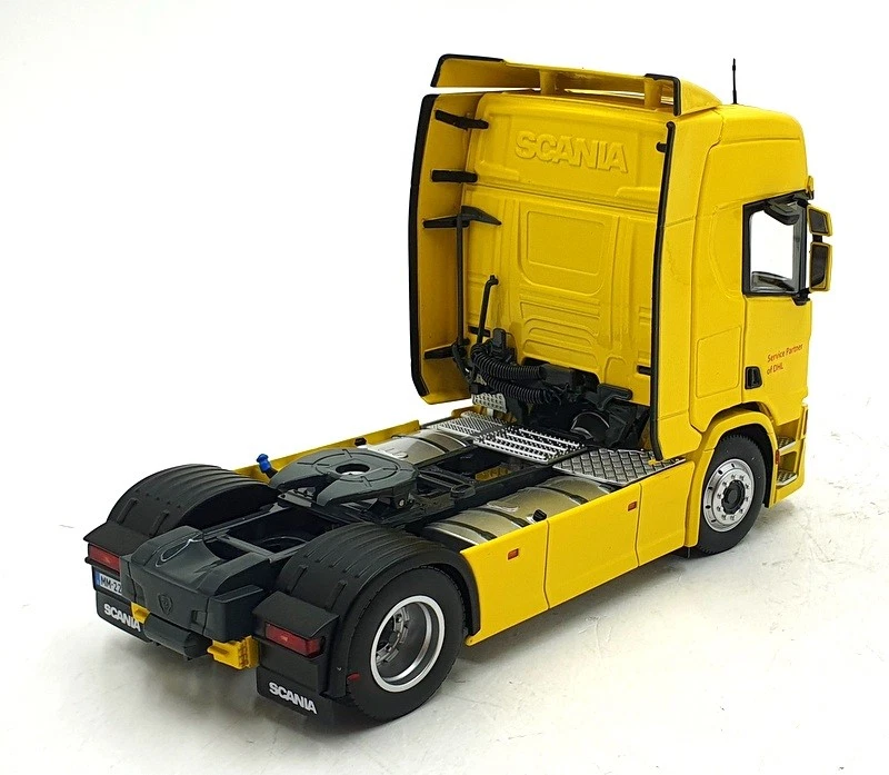 Marge Models 1/32 Scale 2014-04-01 - Scania R500 4x2 Truck DHL Edition - Yellow - Image 2 of 4