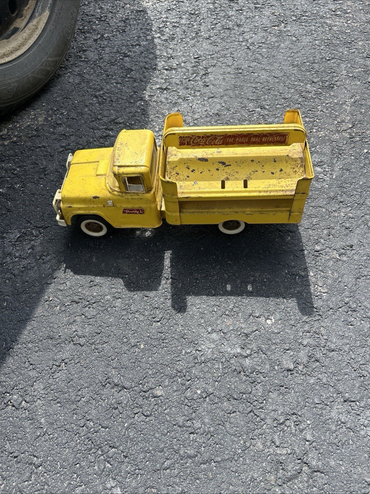 Decent Buddy L Pressed Steel Coca Cola Delivery Truck Vintage Toy