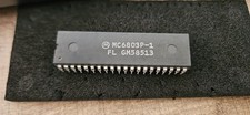 circuits intégré MC6803P-1 DIP40 25pièces disponible