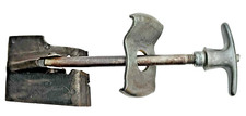 1941 Cadillac Spare Tire Mount Tie Hold Down T-handle Bolt 42 46 47 48 49 50 51 1941 Cadillac Spare Tire Mount Tie Hold Down T-handle Bolt 42 46 47 48 49 50 51
