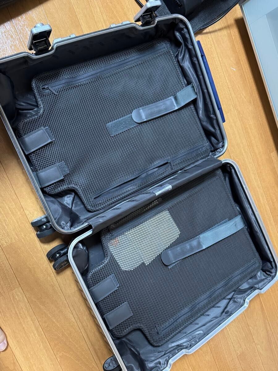 Rimowa Limbo 34L Navy Blue 4-wheels Carry Case Suitcase Rimowa Limbo 34L Navy Blue 4-wheels Carry Case Suitcase