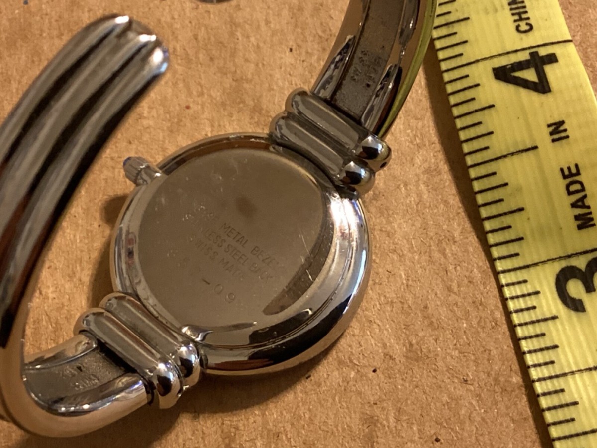 ①スイス フラン ３０フラン Exactly Ladies Watch - Switzerland Made - Black Face