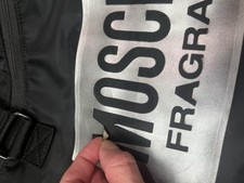 Сумки и сумки наружные Moschino из полиэстера для женщин ...
