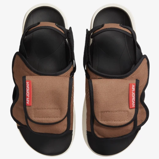 Nike sandals sales with pockets