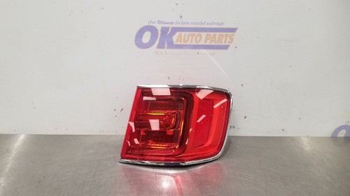 Bentley Bentayga Right Lower Tail light P/N 36A945096J Photo - $1,020