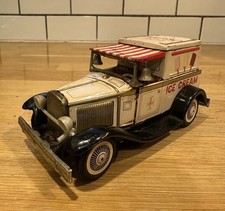 VINTAGE BANDAI TIN LITHO ICE CREAM TRUCK MADE IN JAPAN