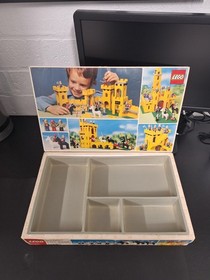 Vintage Lego Castle Set 375 Yellow Castle complete in original box 1978 RARE!