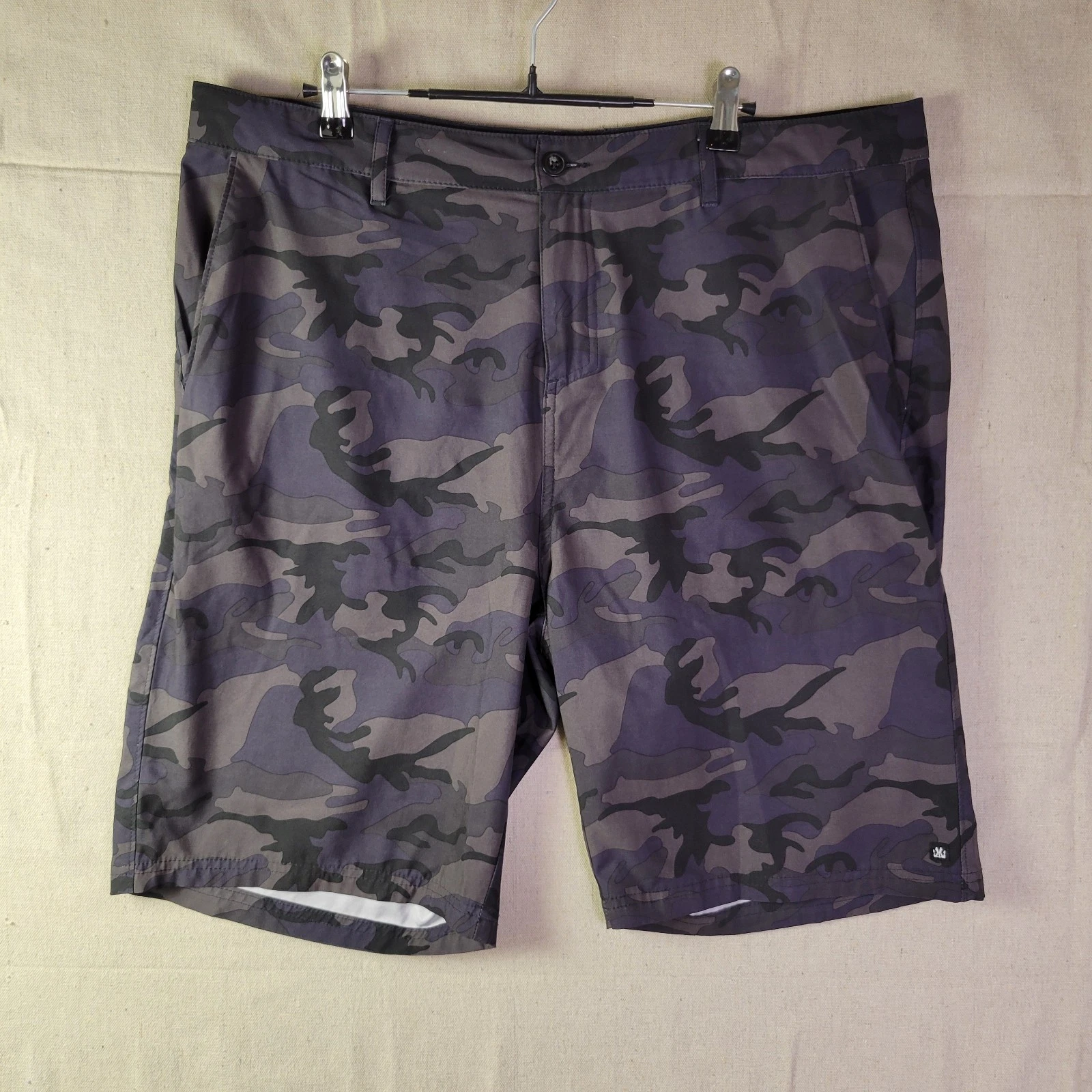 Micros Shorts Mens Size 38 Grey Camo 10" Hybrid 4-Way Stretch Performance Chinos