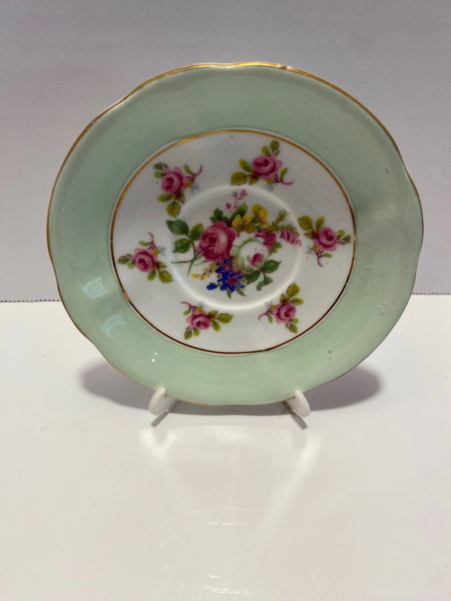 Royal Standard Fine Bone China Tea Cup Saucer