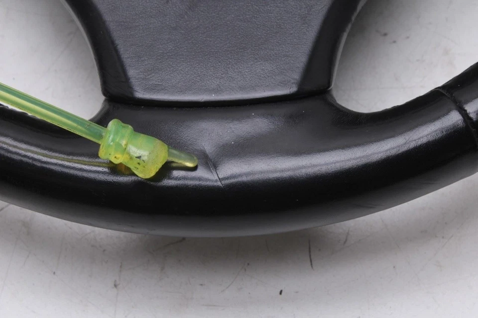 2010-2015 BMW 750Li xDrive 4.4L AWD Steering Wheel Leather w/ Control Buttons - Image 3 of 4