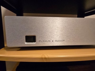 Plinius 8200P Class AB Stereo Power Amplifier Class A/B