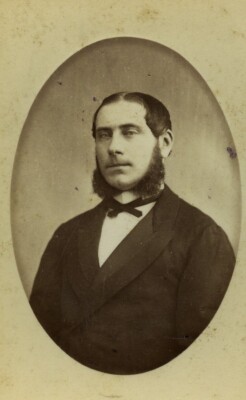 Frankreich Mann mit Hammelkoteletts Koteletten altes CDV Foto Laurent Henry 1880