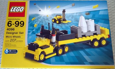 Lego Designer 4096, MICRO WHEELS, Make 40 creations, 2003 Vintage, NEW in Box