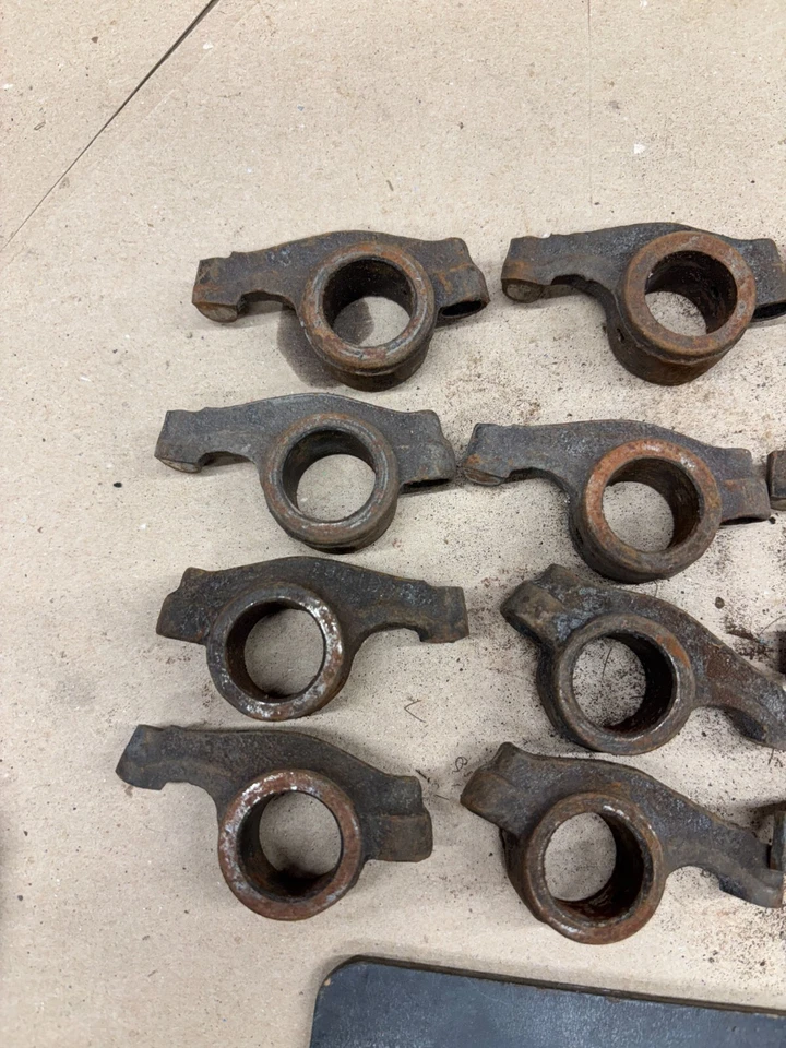 1961 1962 1963 1964 CADILLAC 390 V8 SHAFT ROCKER ARM ARMS 1461986 V8 PROJECT OEM - Image 2 of 4